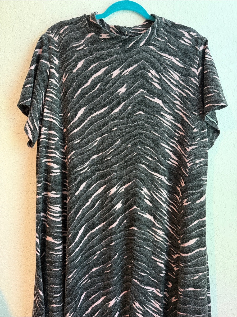 torrid Charcoal Gray & Pale Pink Zebra-Print Short Sleeve A Line Dress